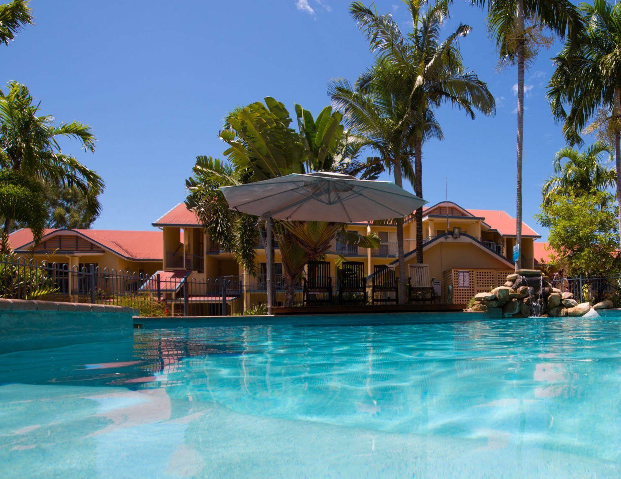 At Beach Court Holiday Villas Еърли Бийч Екстериор снимка
